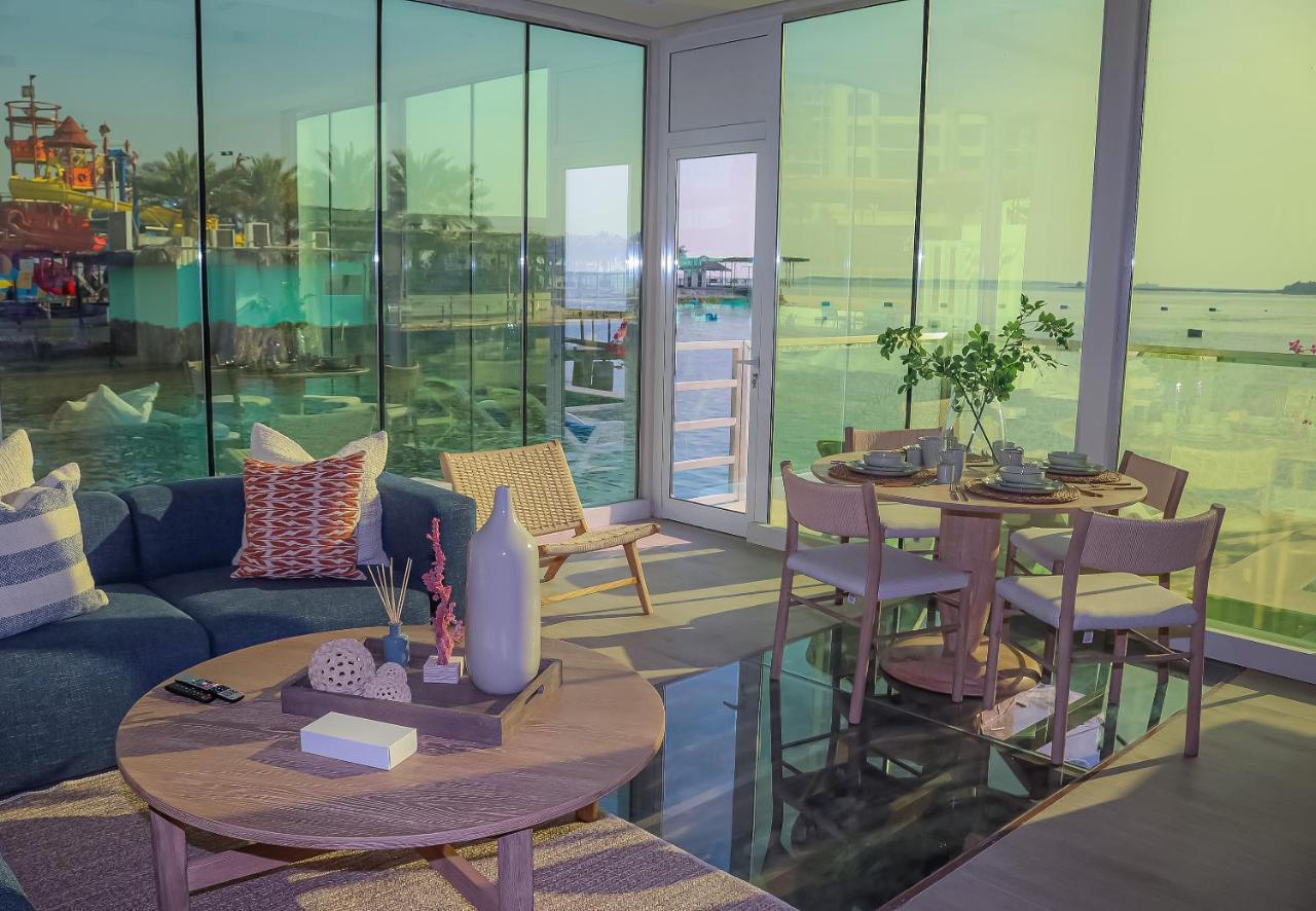 Lagoona Beach Luxury Resort And Spa Manama Exterior photo Interior of a typical apartment
